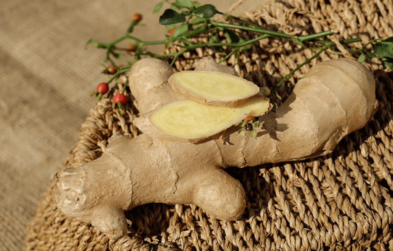 Organic Himalayan ginger from Nepal in multiple forms