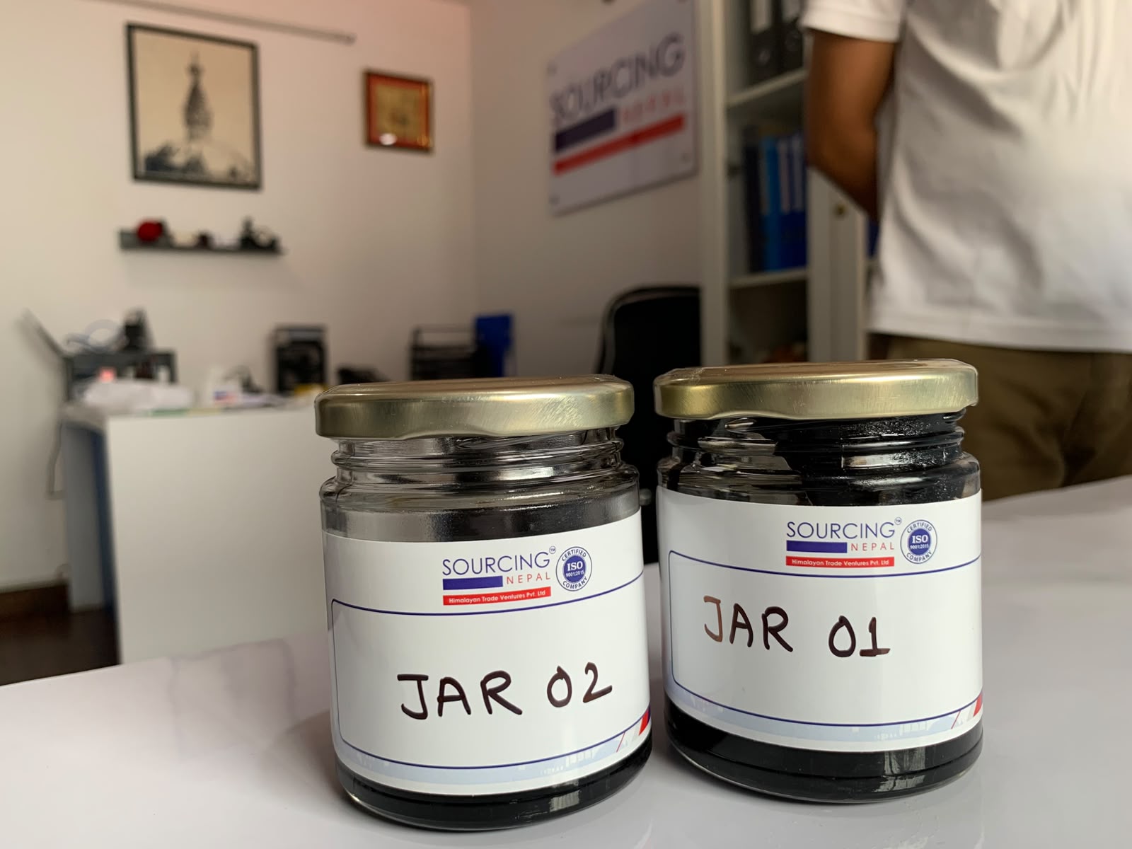 Shilajit sample jars